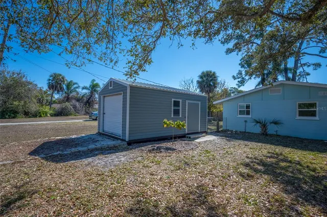$379,900 | 1661 5th Street, Englewood, FL 34223