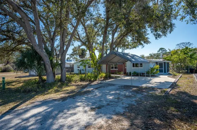 $379,900 | 1661 5th Street, Englewood, FL 34223