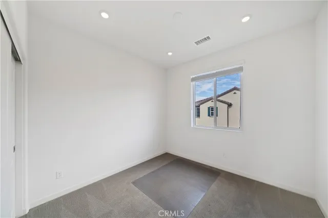 $684,900 | 2590 Sprout Lane, Corona, CA 92883