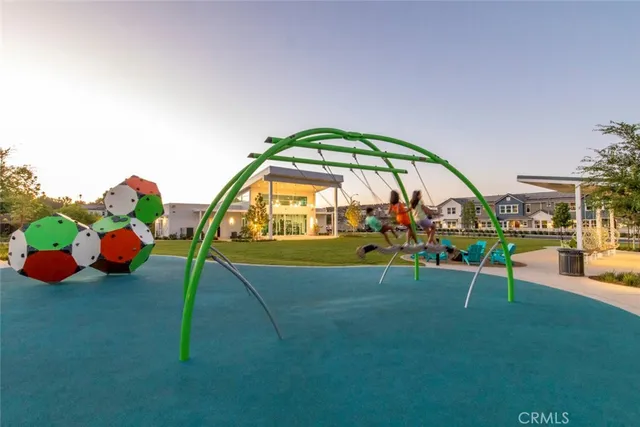 $684,900 | 2590 Sprout Lane, Corona, CA 92883