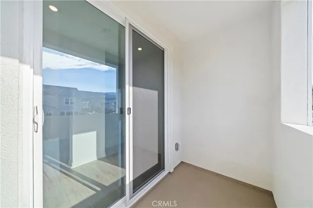 $684,900 | 2590 Sprout Lane, Corona, CA 92883