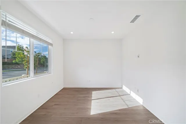 $684,900 | 2590 Sprout Lane, Corona, CA 92883