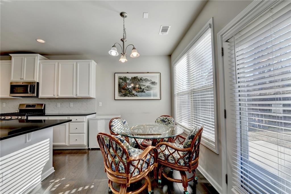 1909 Lakeview Bend Way Buford, GA 30519 - Photo 16 of 57