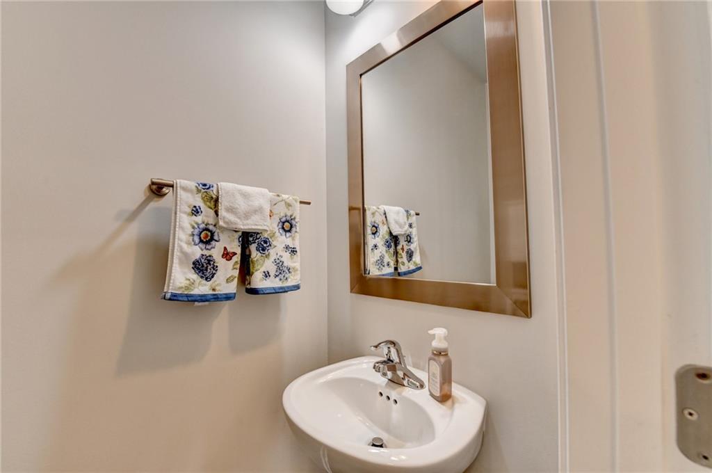 1909 Lakeview Bend Way Buford, GA 30519 - Photo 26 of 57