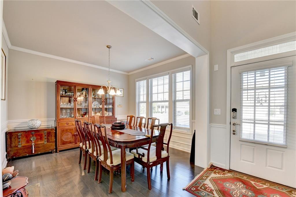 1909 Lakeview Bend Way Buford, GA 30519 - Photo 5 of 57