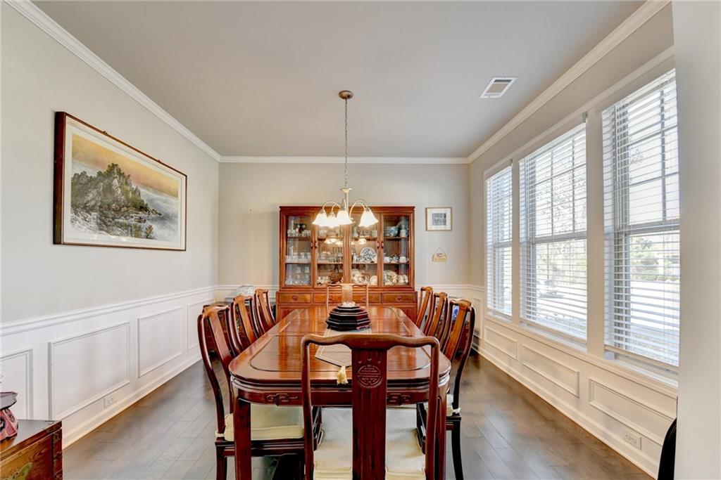 1909 Lakeview Bend Way Buford, GA 30519 - Photo 6 of 57