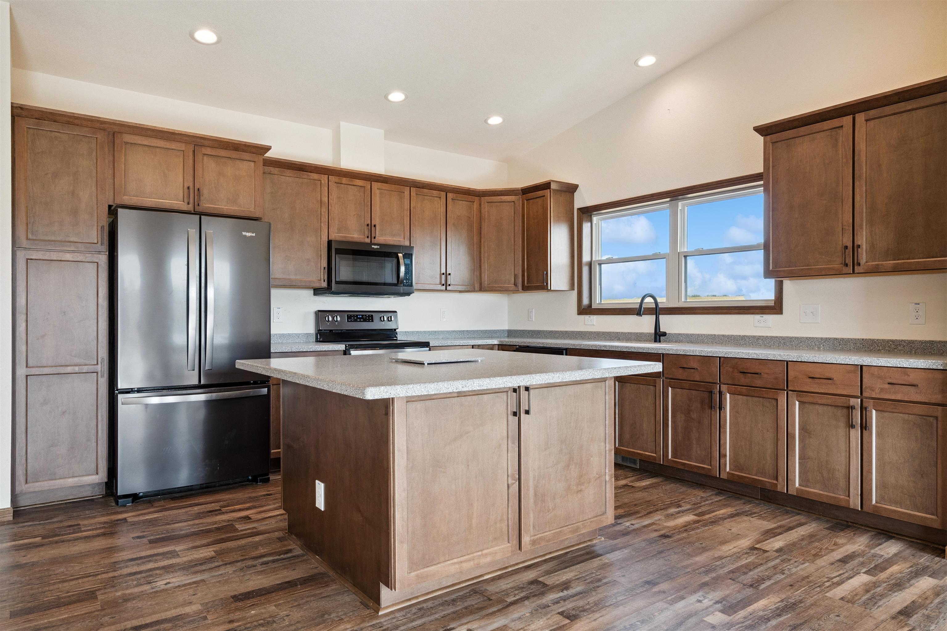 1095 Walnut Dell Road Platteville, WI 53818 - Photo 25 of 57