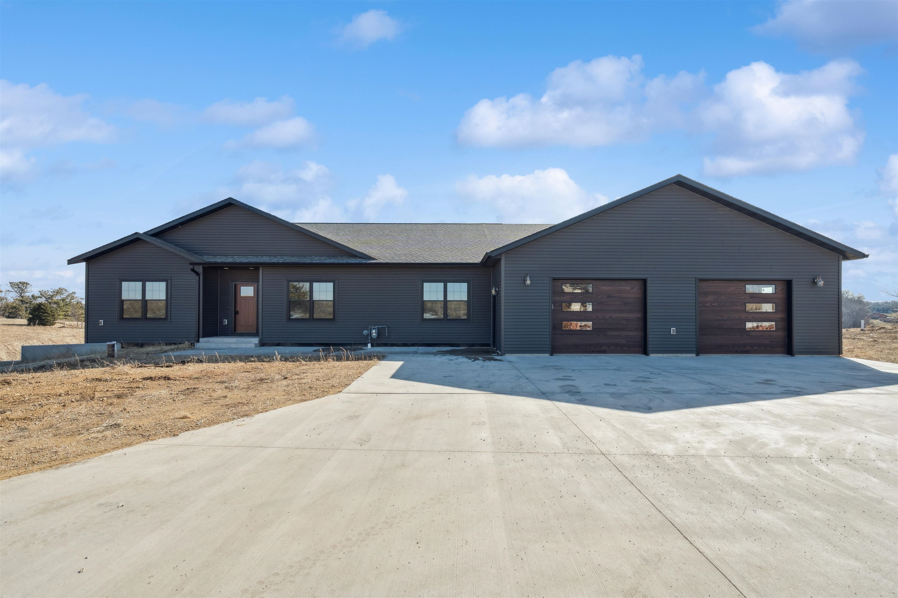 1095 Walnut Dell Road Platteville, WI 53818 - Photo 5 of 57