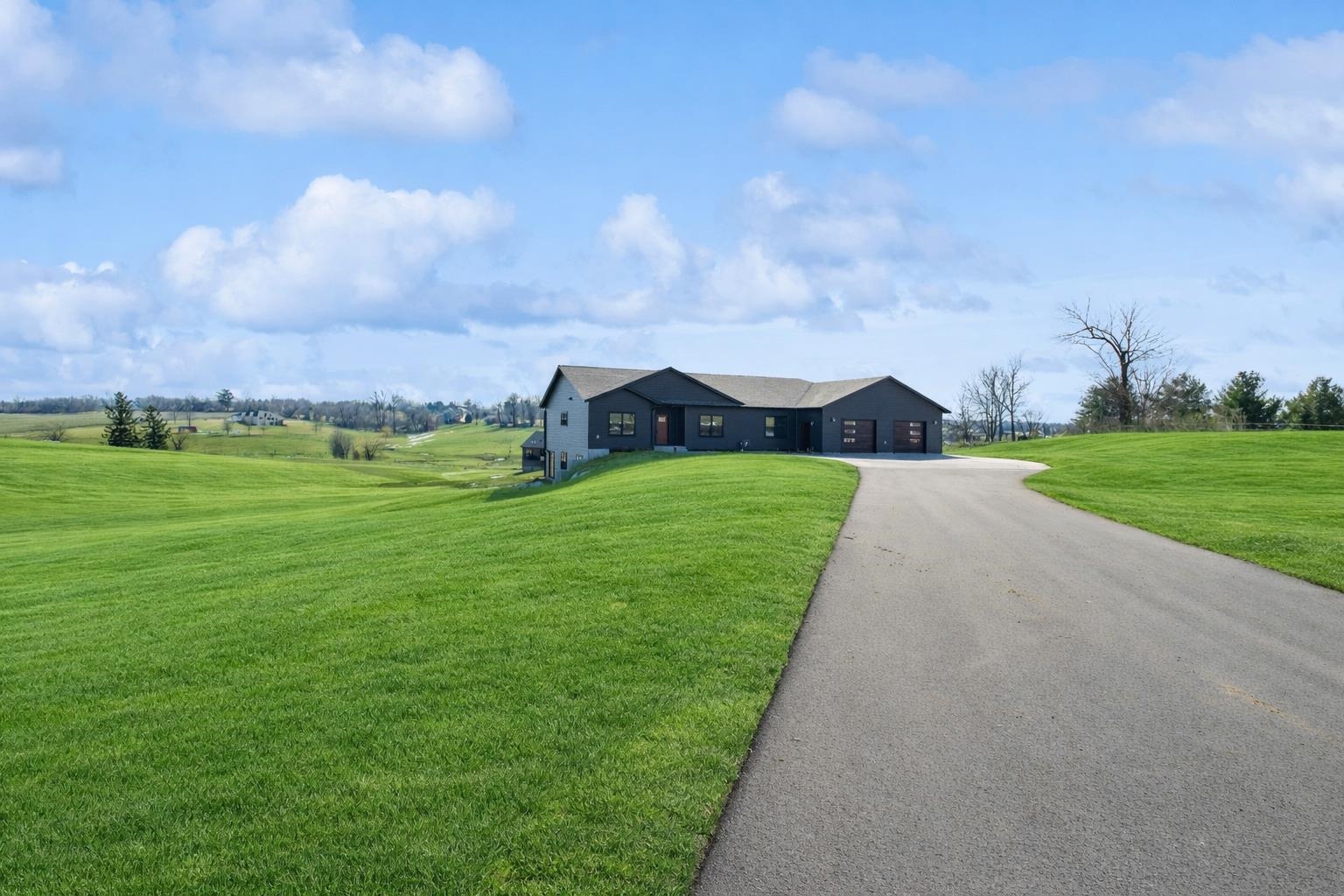 1095 Walnut Dell Road Platteville, WI 53818 - Photo 10 of 57
