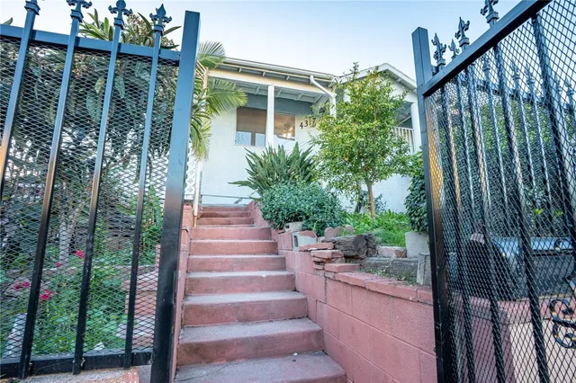 $828,000 | 4317 Winchester Avenue, Los Angeles, CA 90032