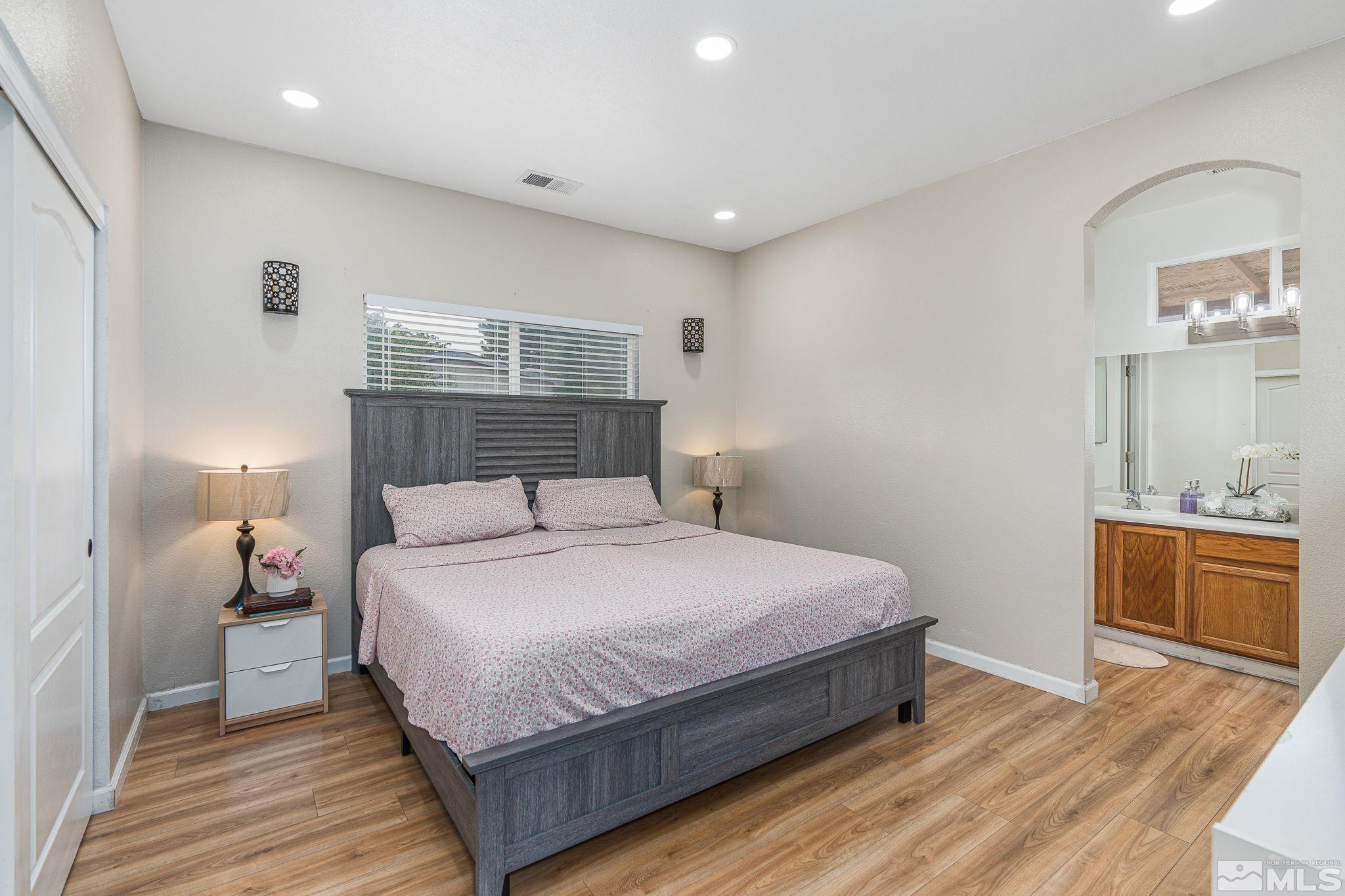 9435 Stoney Creek Way Reno, NV 89506 - Photo 13 of 25 Photo 13
