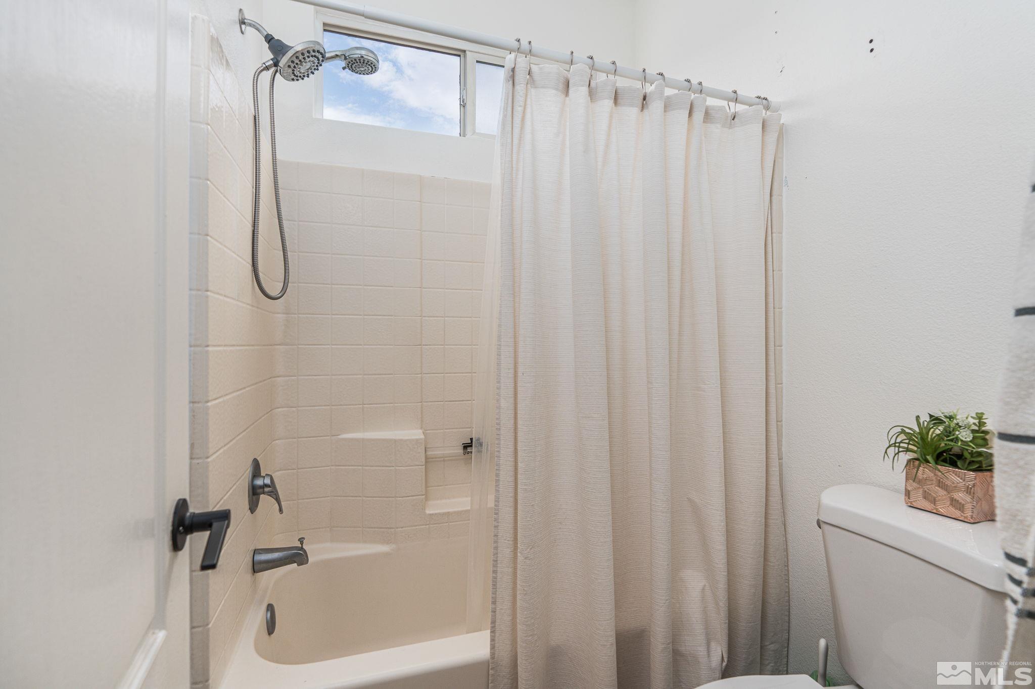 9435 Stoney Creek Way Reno, NV 89506 - Photo 17 of 25 Photo 17