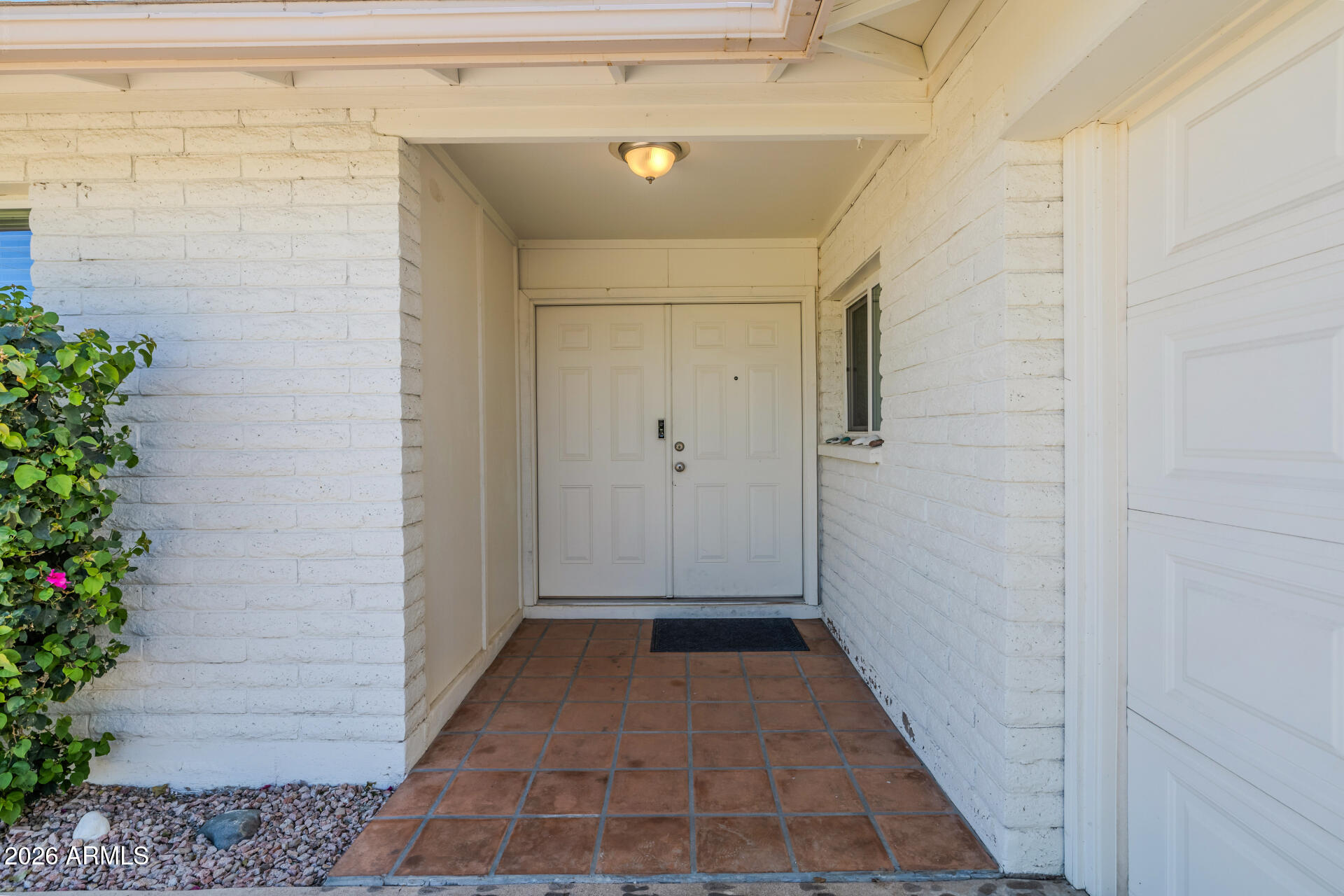 3101 West Shangri-la Road Phoenix, AZ 85029 - Photo 8 of 37 a view of a hallway