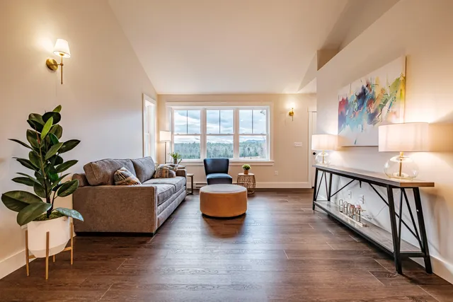 $468,000 | 19 Efficiency Way, Bridgton, ME 04009