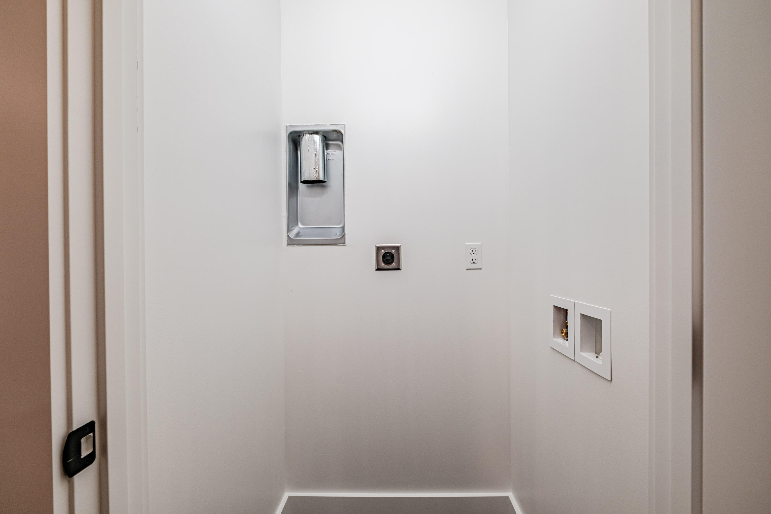 19 Efficiency Way Bridgton, ME 04009 - Photo 37 of 70 20251031gp-60044