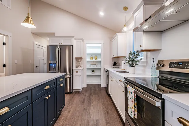 $468,000 | 19 Efficiency Way, Bridgton, ME 04009