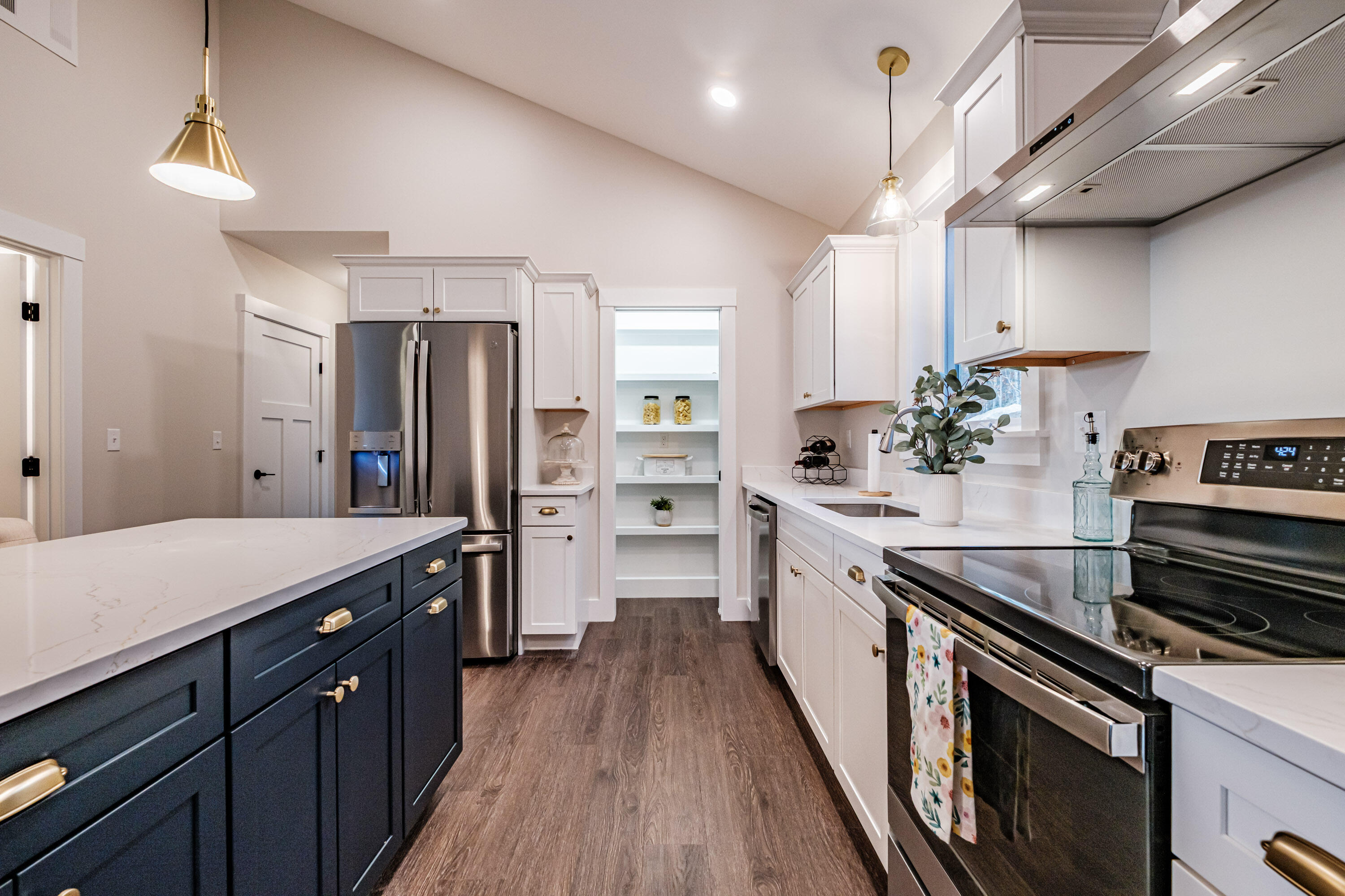 19 Efficiency Way Bridgton, ME 04009 - Photo 7 of 70 20251031gp-60028