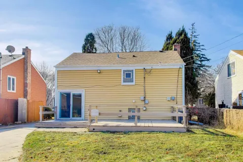 $349,000 | 914 Hannah Avenue, Forest Park, IL 60130