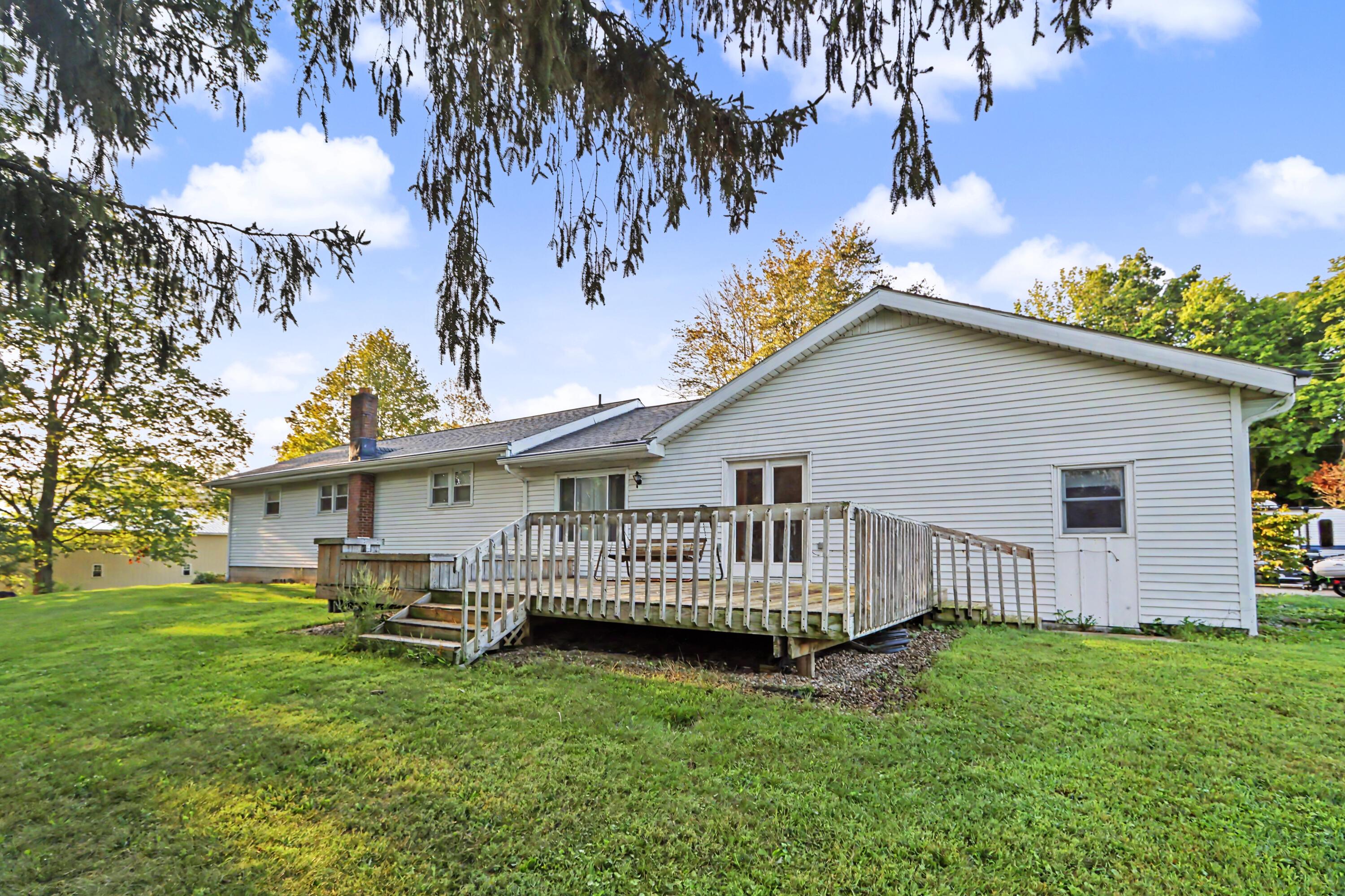 1812 Base Line Road West Plymouth, OH 44865 - Photo 38 of 43 2A5A9495
