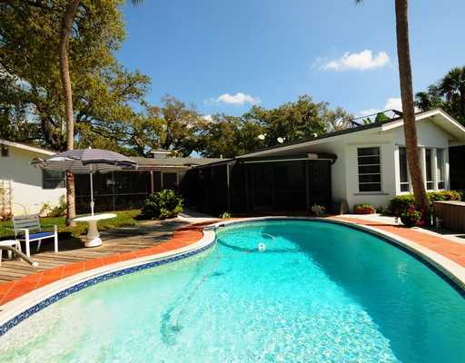 116 East Riverside Drive Jupiter, FL 33469 - Photo 15 of 25 Additional Photo