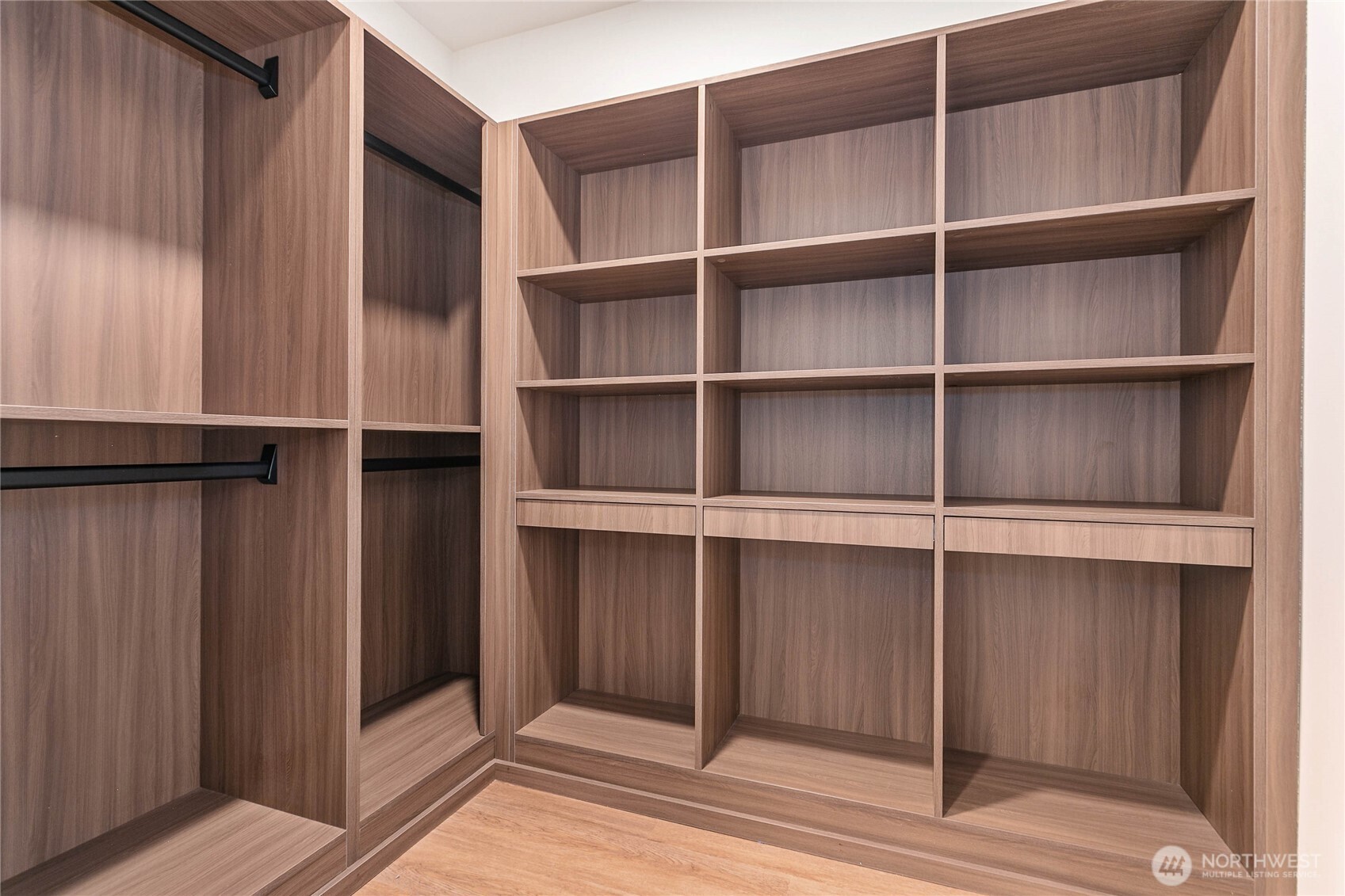 1025 Granary Avenue, Unit 501 Bellingham, WA 98225 - Photo 33 of 39