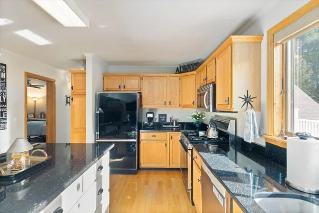 $1,199,999 | 3 Useadoor Street, Middleton, MA 01949