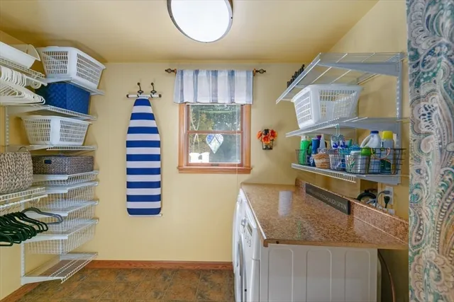 $1,199,999 | 3 Useadoor Street, Middleton, MA 01949