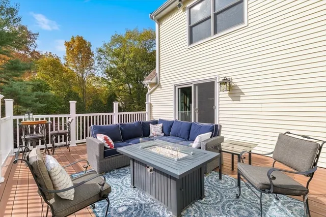 $1,199,999 | 3 Useadoor Street, Middleton, MA 01949