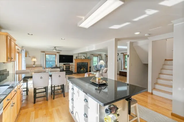 $1,199,999 | 3 Useadoor Street, Middleton, MA 01949