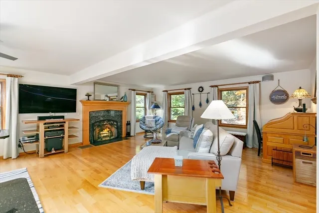 $1,199,999 | 3 Useadoor Street, Middleton, MA 01949