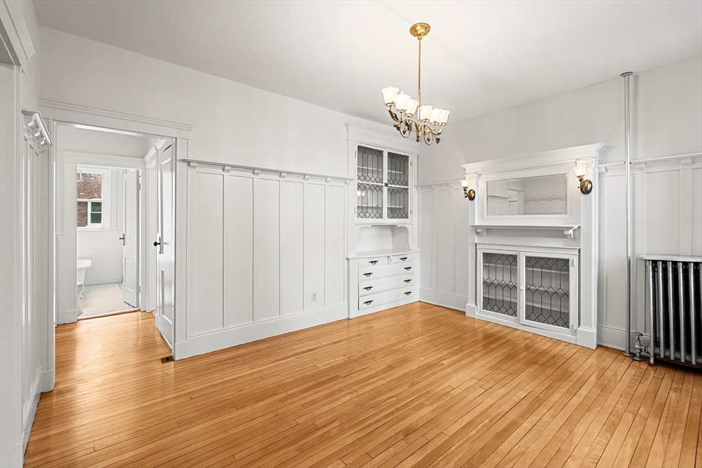 231 Rawson Road, Unit 4 Brookline, MA 02445 - Photo 8 of 21