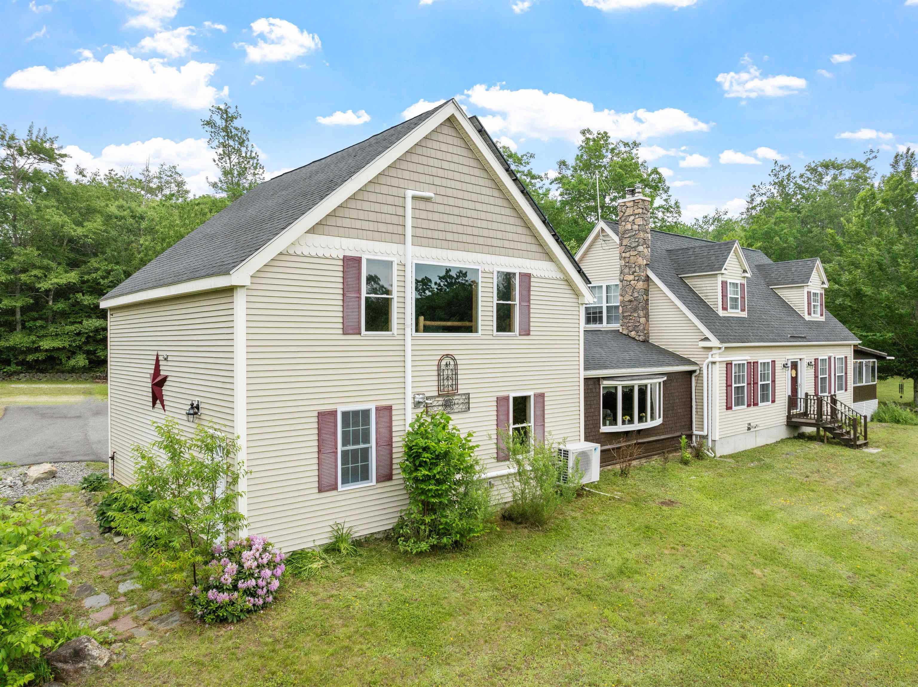55 Walker Road Barnstead, NH 03225 - Photo 2 of 46