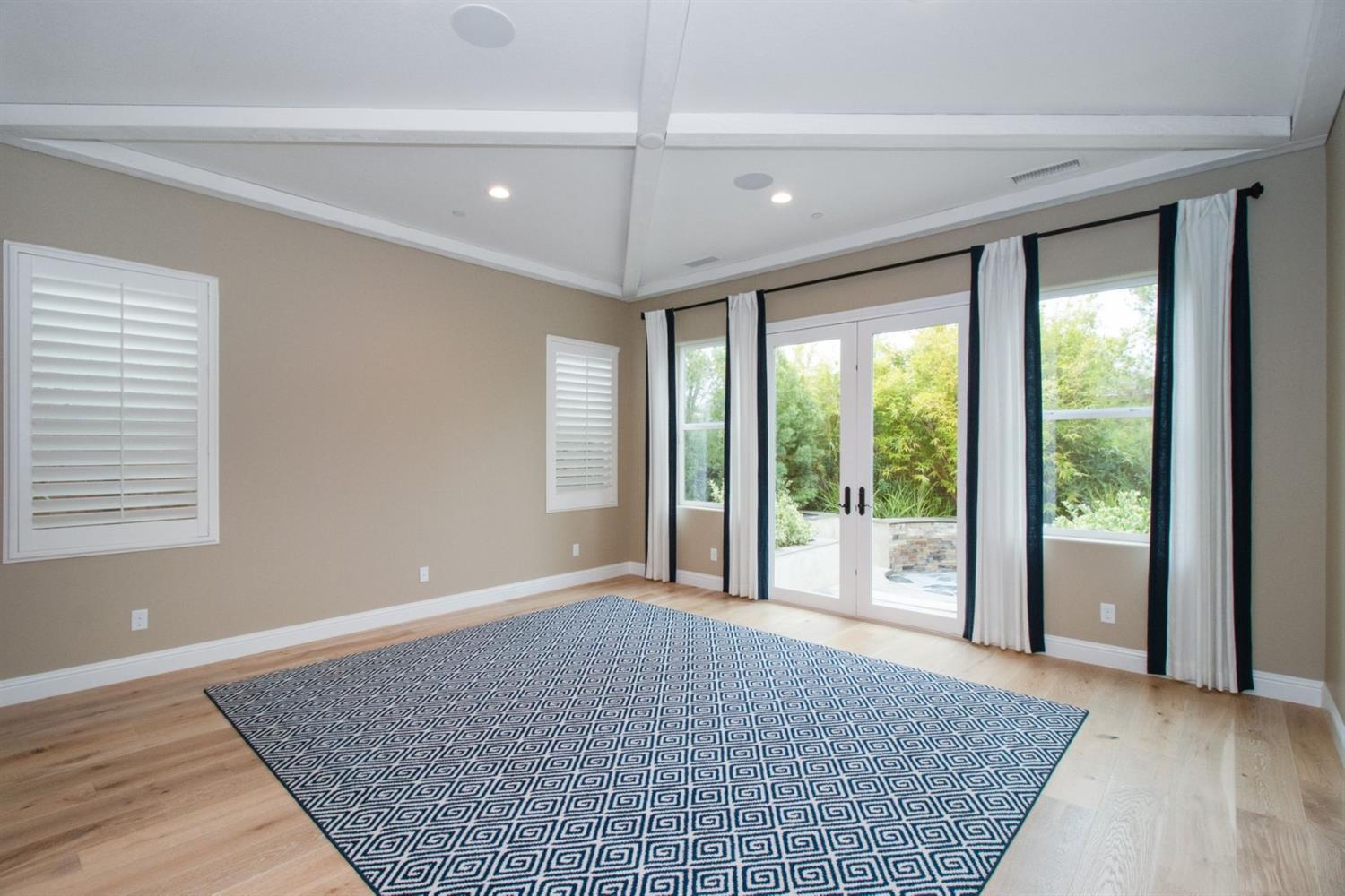 583 Crescent Lane Madera, CA 93636 - Photo 13 of 30