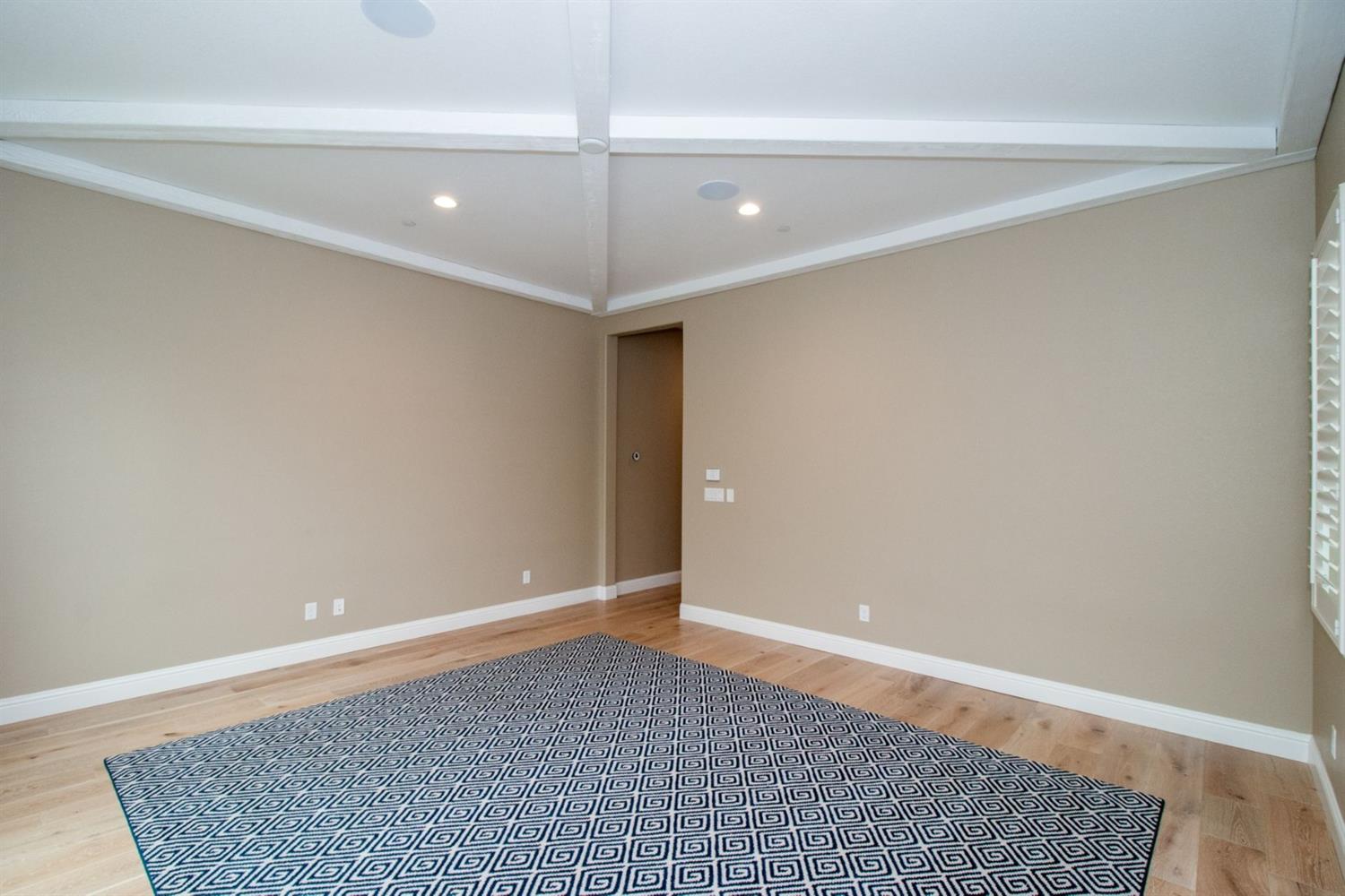 583 Crescent Lane Madera, CA 93636 - Photo 14 of 30