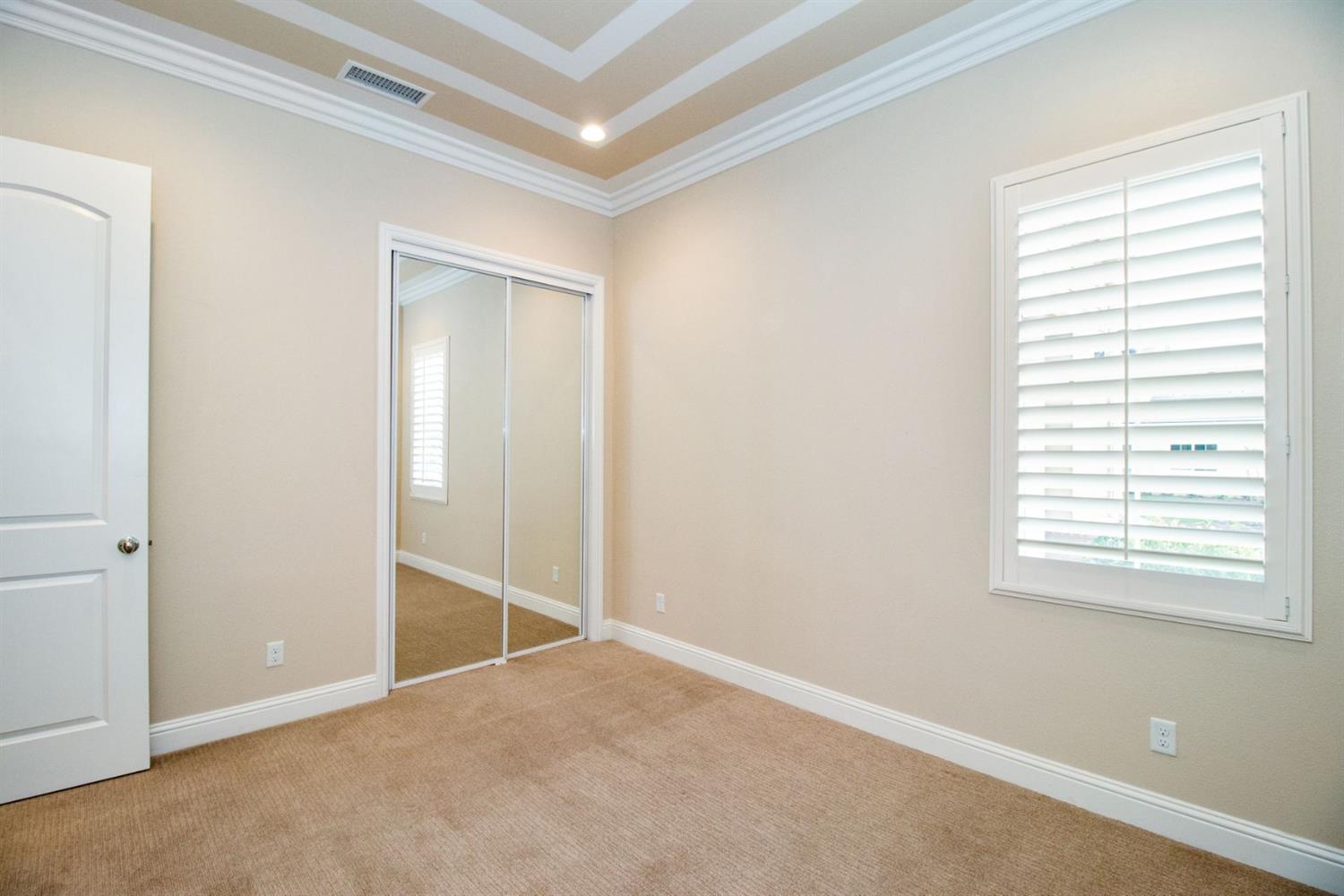 583 Crescent Lane Madera, CA 93636 - Photo 23 of 30