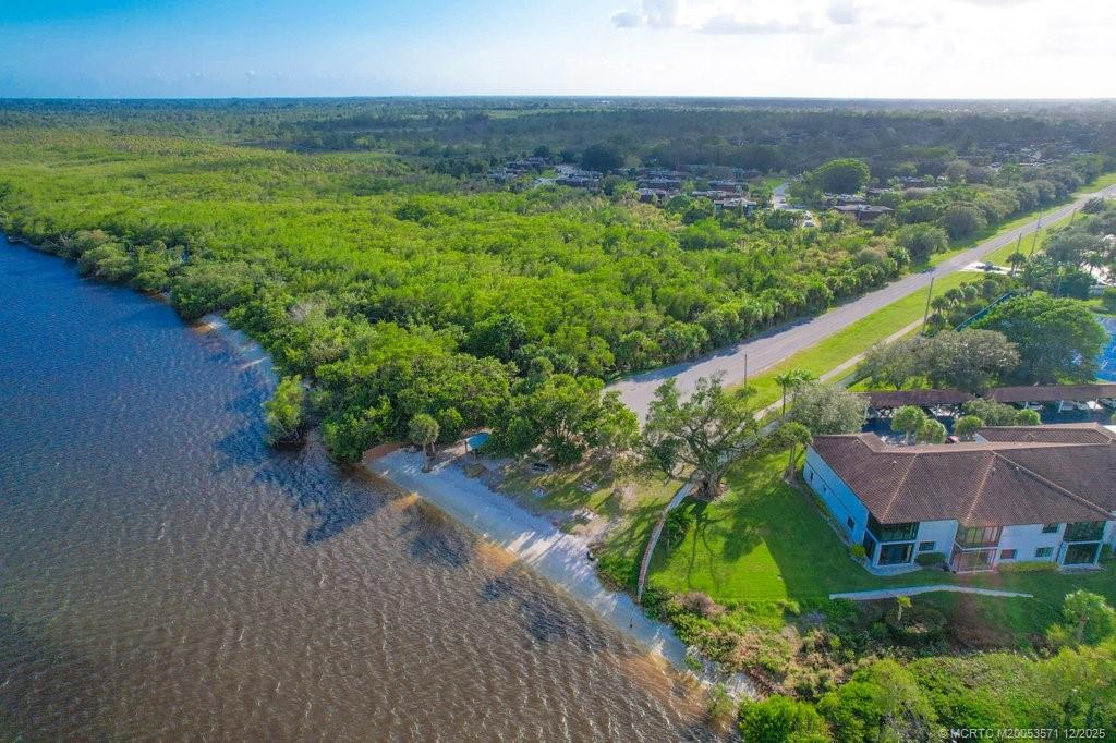 6041 Southeast Landing Way, Unit 13 Stuart, FL 34997 - Photo 8 of 50