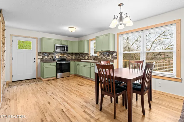 $340,000 | 116 Thomas Lane, Kingston, TN 37763