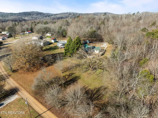 $340,000 | 116 Thomas Lane, Kingston, TN 37763