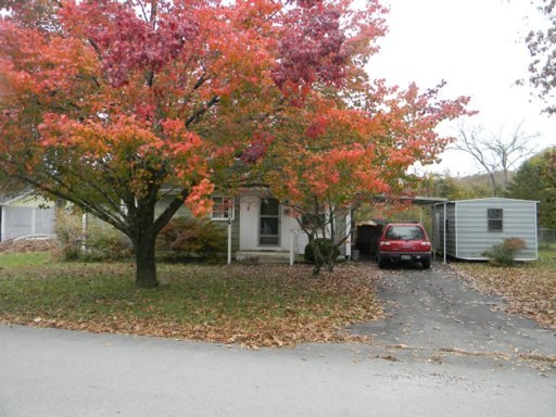 106 South Seneca Road Oak Ridge, TN 37830 - Photo 1 of 1 Primary Photo