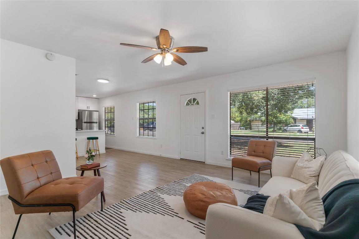 607 Magnolia Street Bastrop, TX 78602 - Photo 11 of 25 a living room with furniture and a window