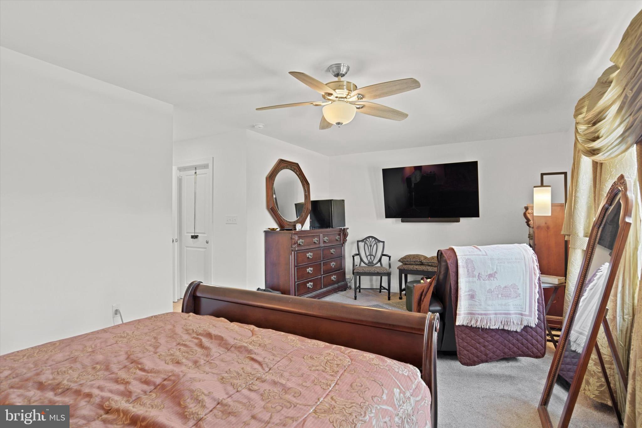 246 W View Carlisle, PA 17013 - Photo 11 of 28