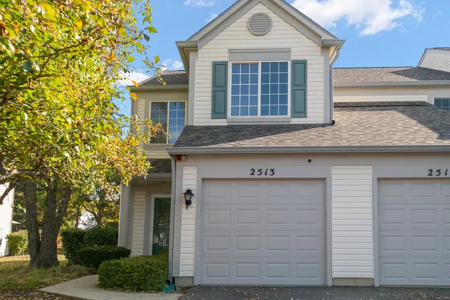 $2,495 | 2513 Arcadia Circle, Naperville, IL 60540