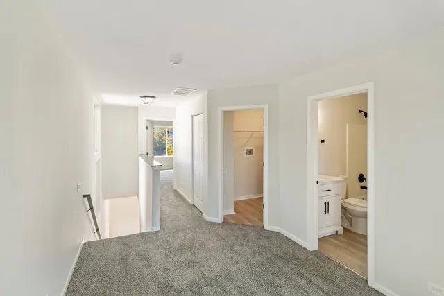 $2,495 | 2513 Arcadia Circle, Naperville, IL 60540