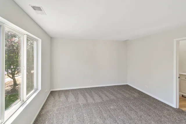 $2,495 | 2513 Arcadia Circle, Naperville, IL 60540