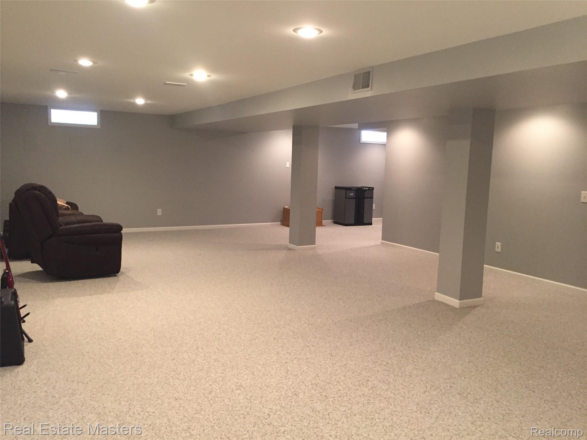 28347 Gamble Road New Baltimore, MI 48047 - Photo 20 of 25 gam21.JPG