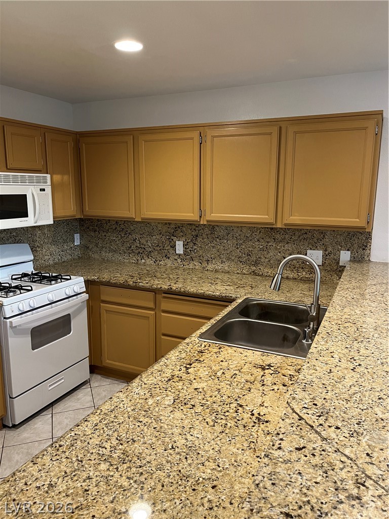 2143 Raspberry Hill Road Las Vegas, NV 89142 - Photo 4 of 29