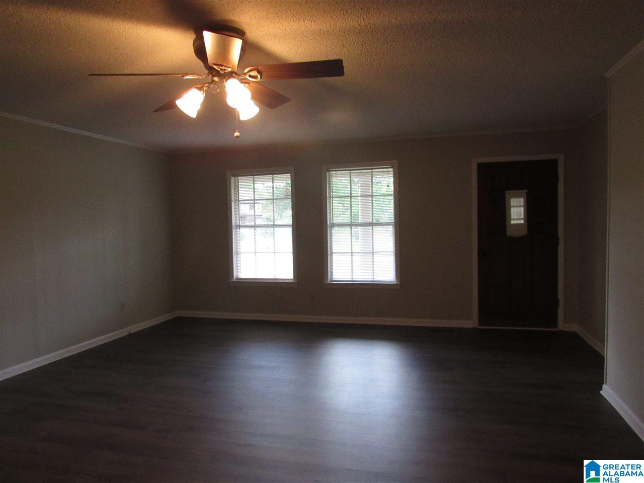 303 Victory Street Clanton, AL 35045 - Photo 10 of 50