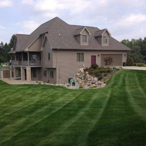 3350 Atlas Road Davison, MI 48423 - Photo 4 of 46 21171090-3.JPG