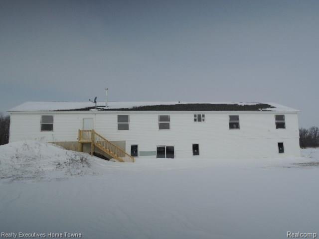 4600 Cade Road Capac, MI 48014 - Photo 5 of 17 Case # 261-919070 Back.jpg