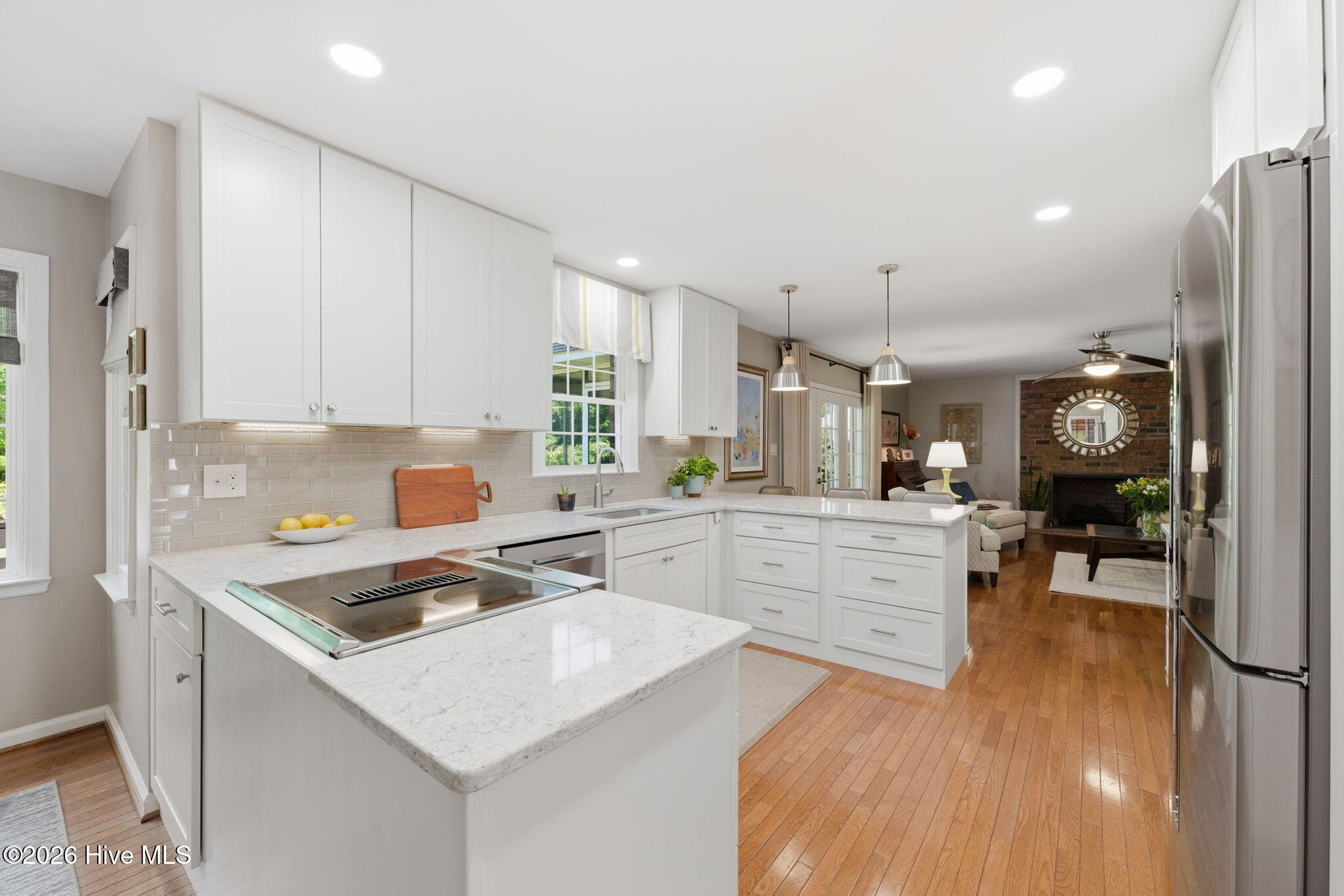 110 Creekview Road New Bern, NC 28562 - Photo 11 of 39 11-web-or-mls-DSC_7087-Edited